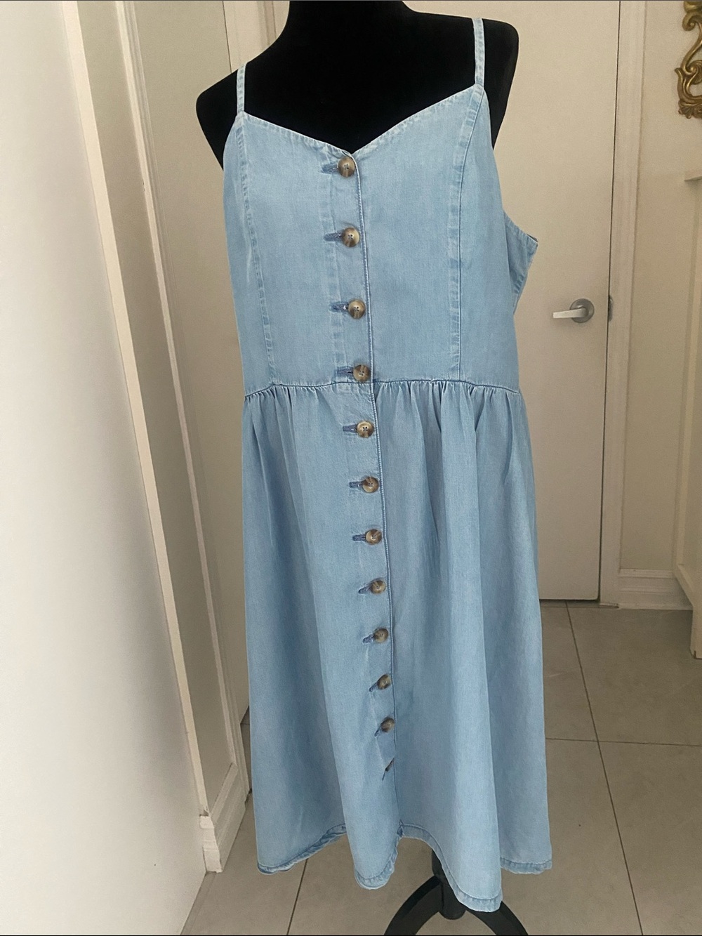 Reitman’s Light Blue Chambray Denim Button-Front Sundress Size 2X